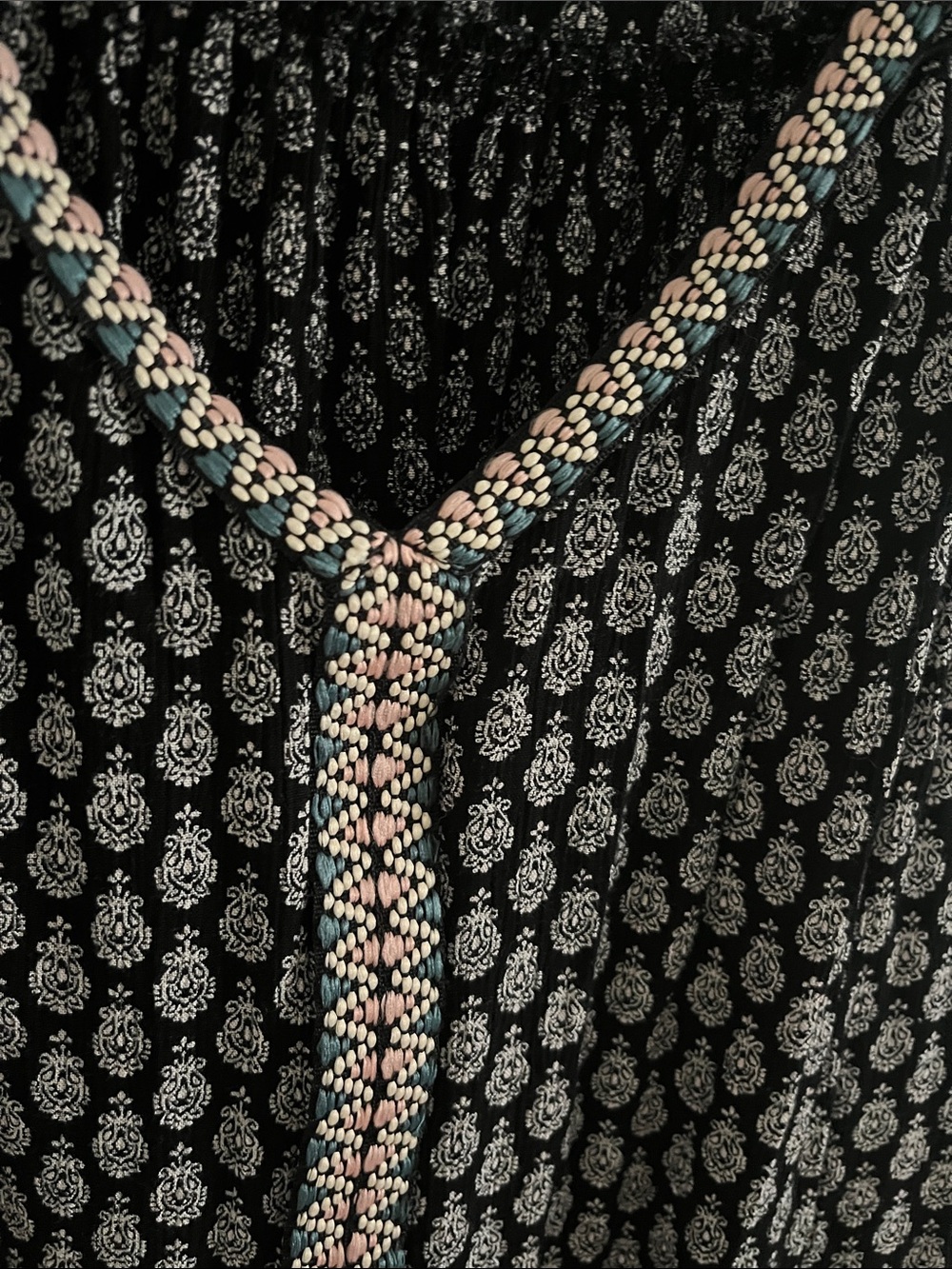 Patrons of Peace Black Sleeveless Floral-Trimmed Camisole - Picture 3 of 5